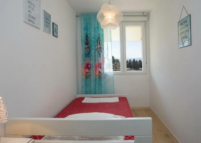 Lux Draga With Balkony Apartament *